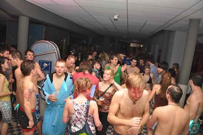 Semesteranfangsparty im Badehaus