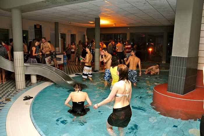 Semesteranfangsparty im Badehaus