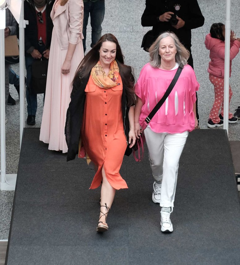 Modenschau in der S&uuml;dharz Galerie 