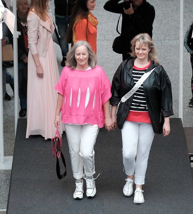 Modenschau in der S&uuml;dharz Galerie 