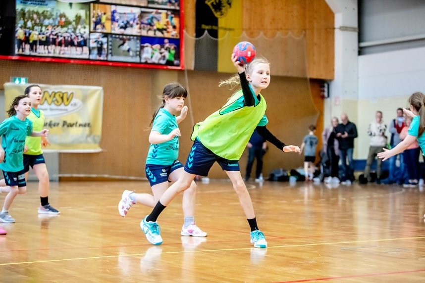 "Ran an den Ball" - Handball-Turnier der Extra Klasse in Nordhausen
