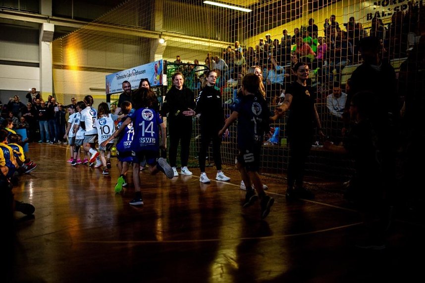 "Ran an den Ball" - Handball-Turnier der Extra Klasse in Nordhausen