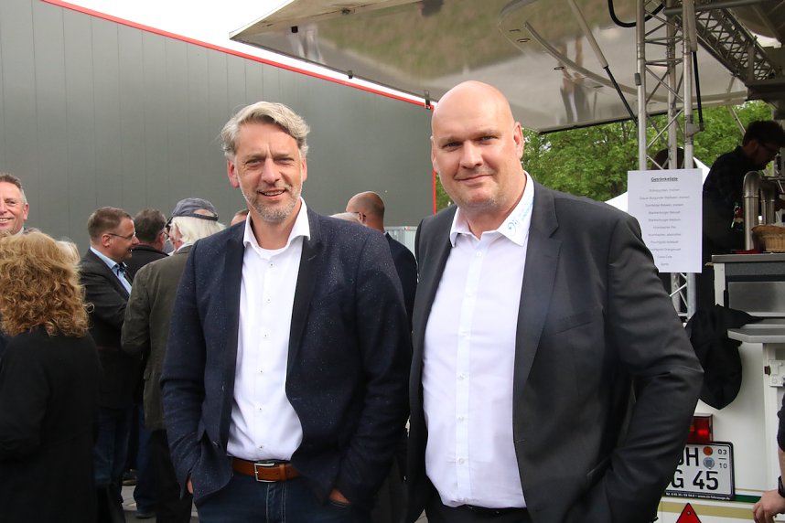 Jahresempfang von Stadt und Hochschule auf dem Hof der neuen Feuerwache