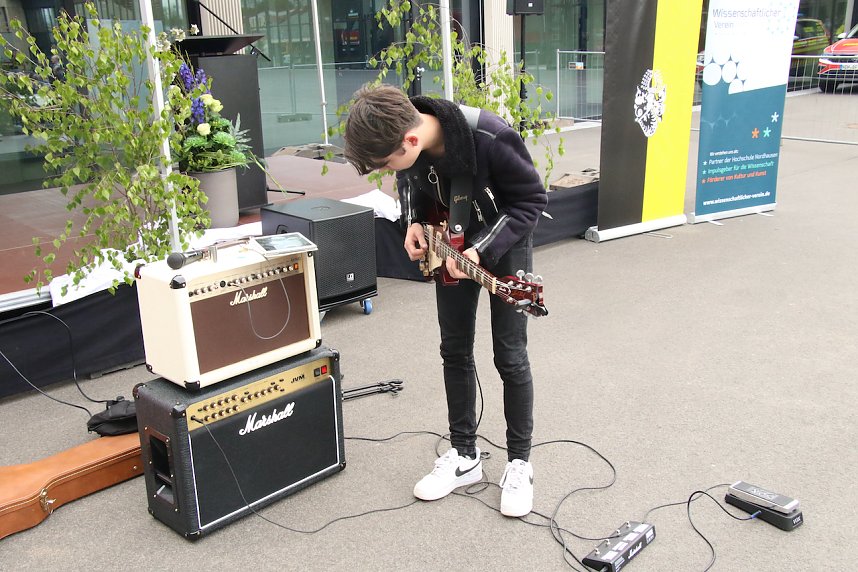 Jahresempfang von Stadt und Hochschule auf dem Hof der neuen Feuerwache