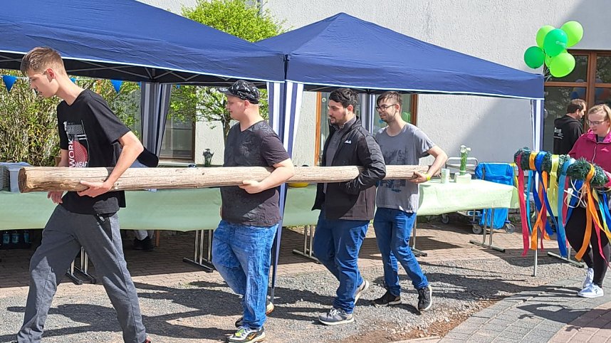 Maifeier im Mehrgenerationenhaus S&uuml;lzhayn