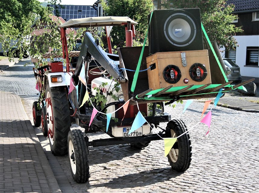 Pfingstspektakel in Uftrungen