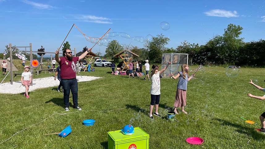 Gelungener Kindertag an der Petersdorfer Grundschule