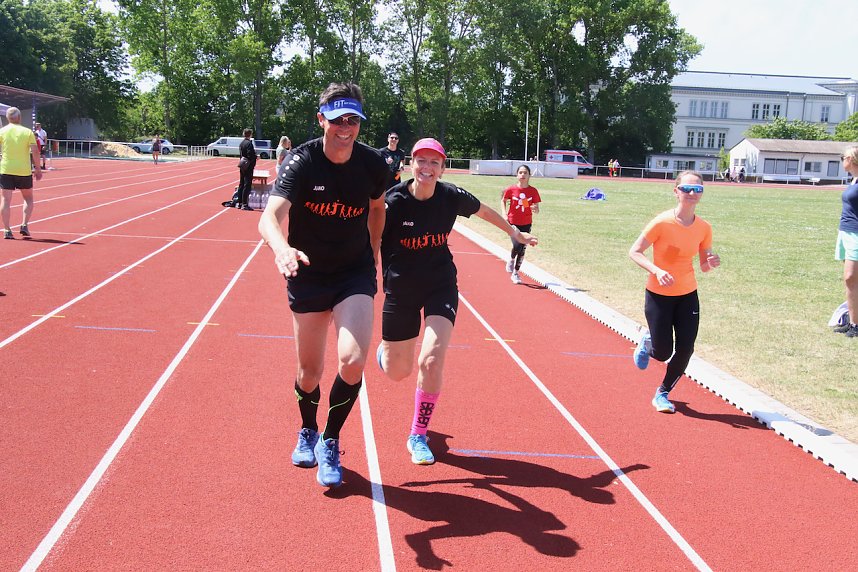 8. Nordh&auml;user Mukolauf auf dem Hohekreuz-Sportplatz