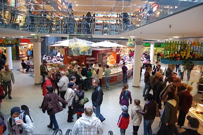 Sonntagseinkauf in der Galerie