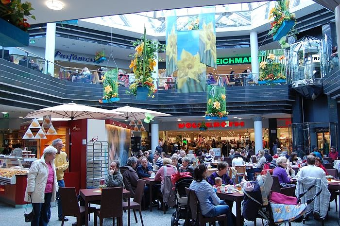 Sonntagseinkauf in der Galerie