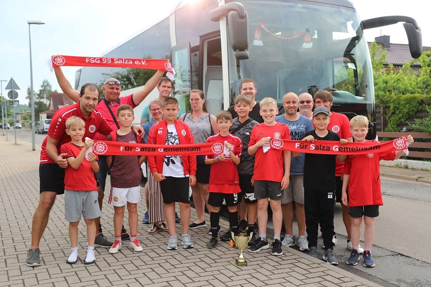 Die Junioren der FSG '99 Salza waren in Halle erfolgreich