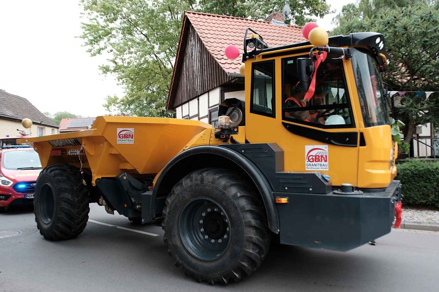 Festumzug in Petersdorf