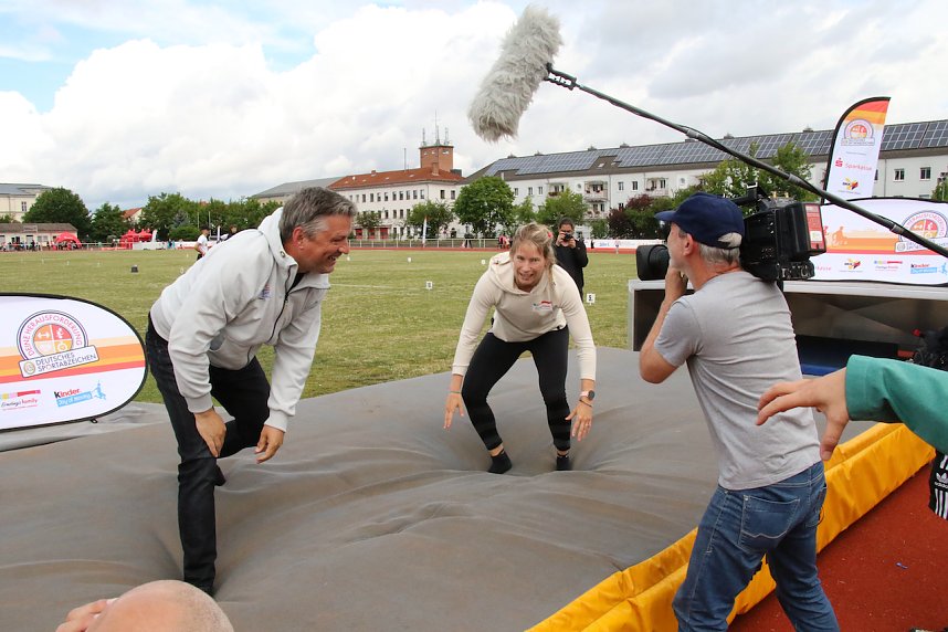 Sportabzeichen-Tour des Deutschen Olympischen Sportbundes macht Halt in Nordhausen