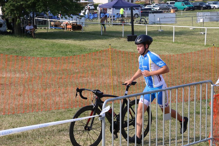Die ersten Wettk&auml;mpfe beim Scheunenhof-Triathlon