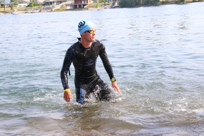 Die ersten Wettk&auml;mpfe beim Scheunenhof-Triathlon