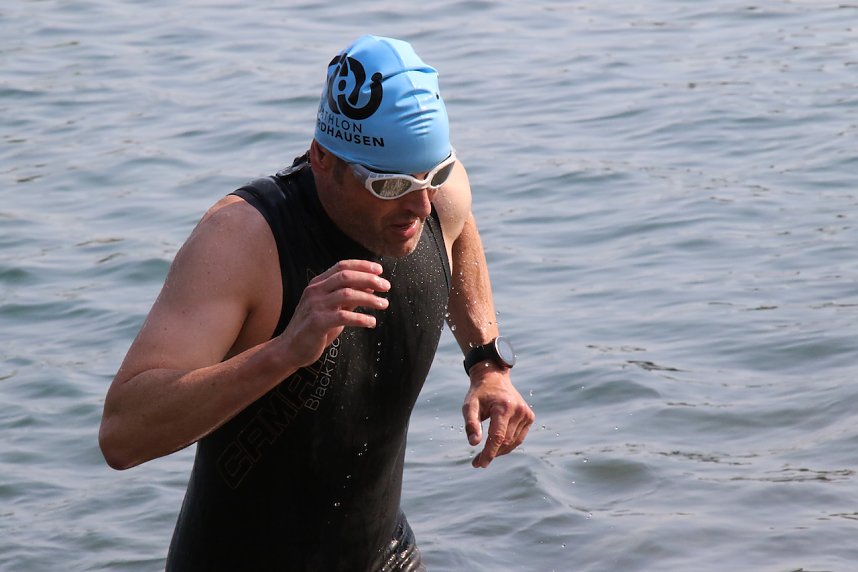 Die ersten Wettk&auml;mpfe beim Scheunenhof-Triathlon