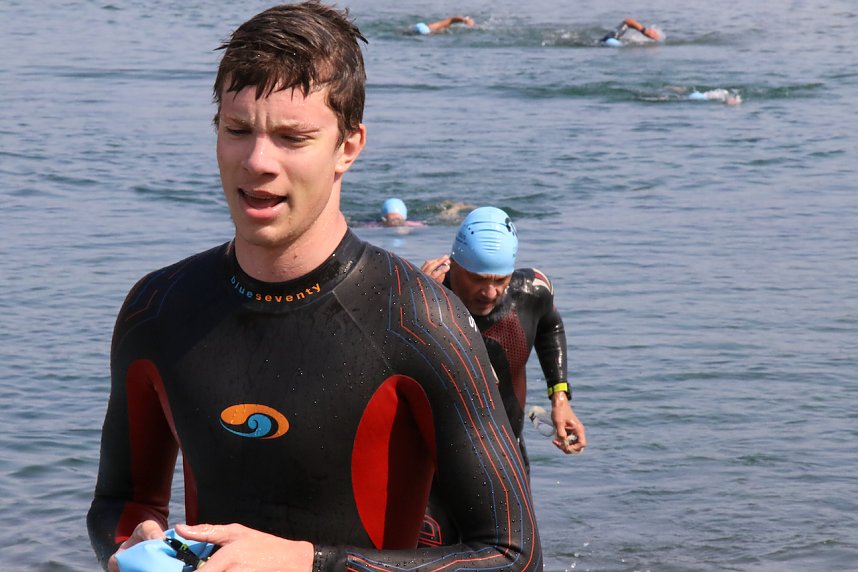 Die ersten Wettk&auml;mpfe beim Scheunenhof-Triathlon