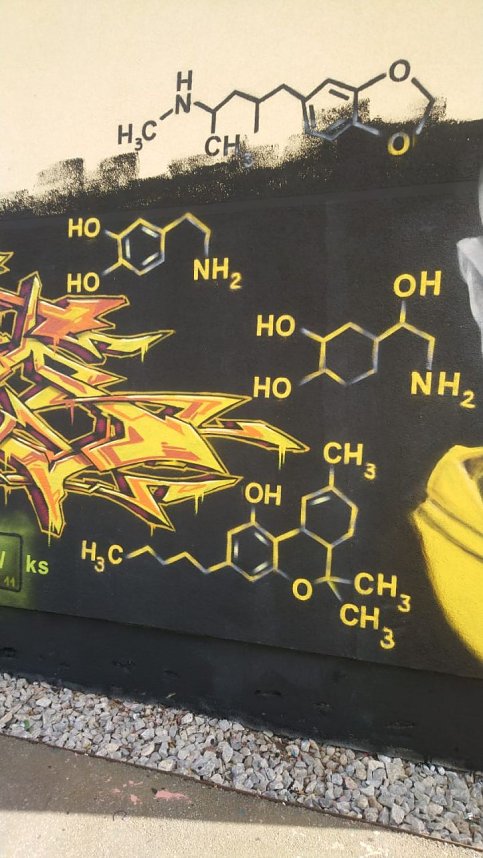 Kunstvolle Sprayerei auf dem Nordh&auml;user Petersberg