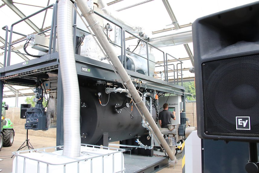 Pyrolyse als Alternative zum Verbrennen - in Bleicherode wurde heute eine Pilotanlage der Hochschule in Betrieb genommen