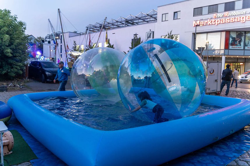 Impressionen vom Freitagabend auf dem Altstadtfest