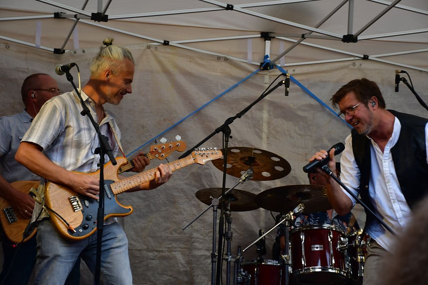 Emma in der Traditionsbrennerei