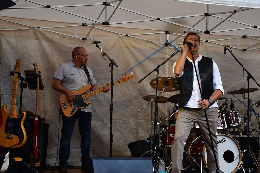 Emma in der Traditionsbrennerei