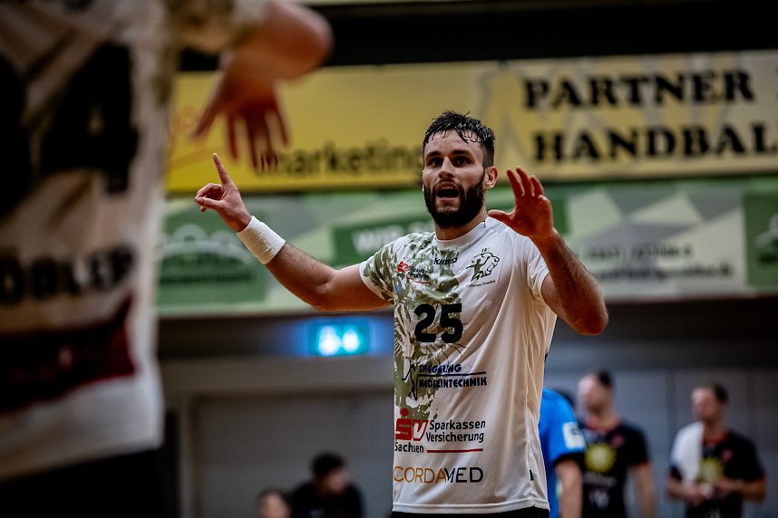 L&uuml;bbecke gegen den HC Elbflorenz in der Ballspielhalle Nordhausen