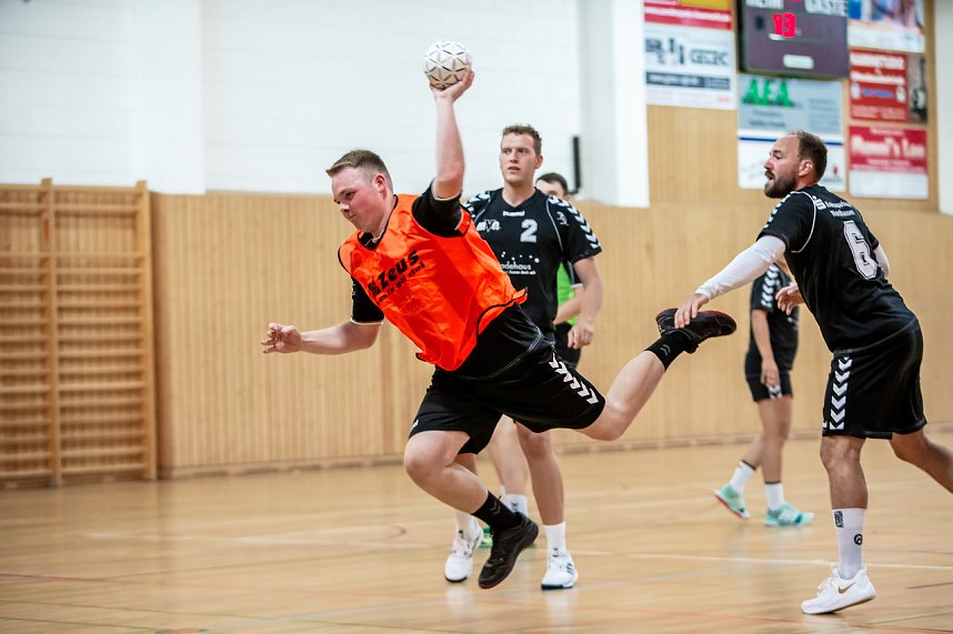 Impressionen vom Handballparkett