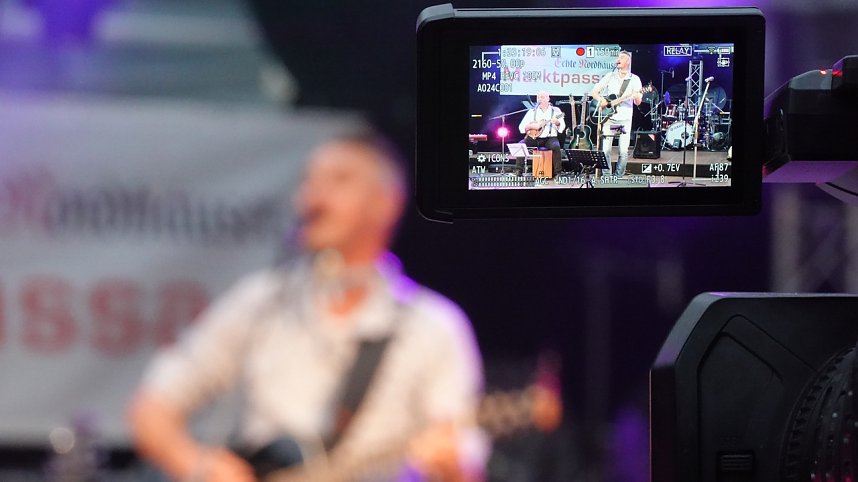 Rock f&uuml;r den Frieden auf dem Parkdeck der Echter Nordh&auml;user Marktpassage