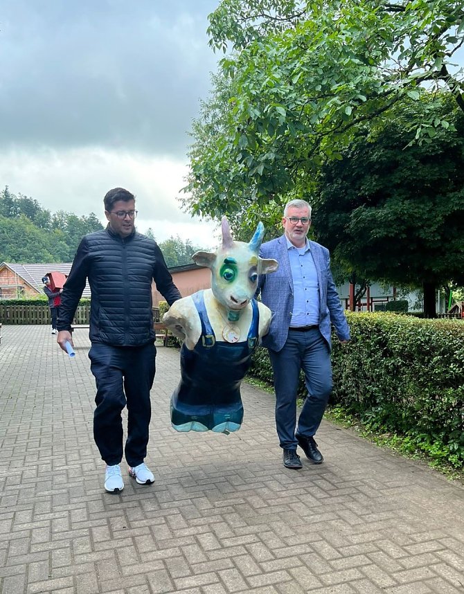 Das "Turnb&ouml;ckchen" wurde bei den "Kleinen Pfefferl&auml;ndern" herzlich willkommen gehei&szlig;en