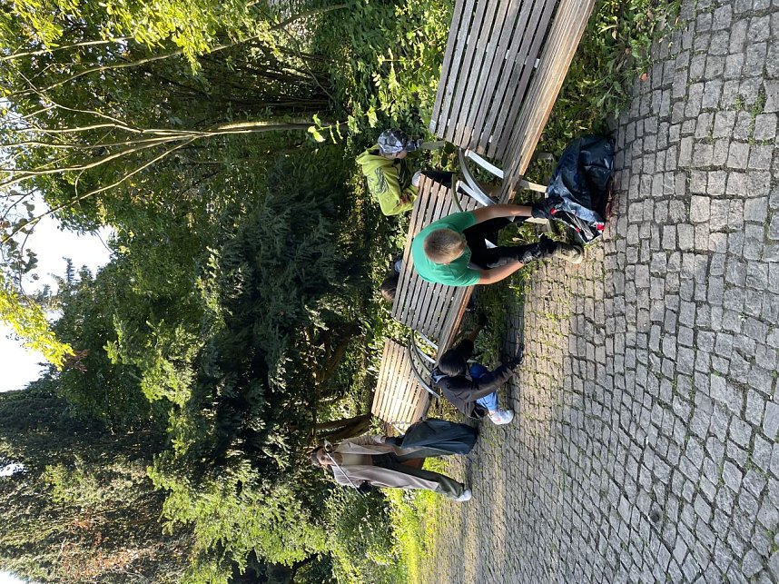 Gro&szlig;saubermachen der Petersbergschule