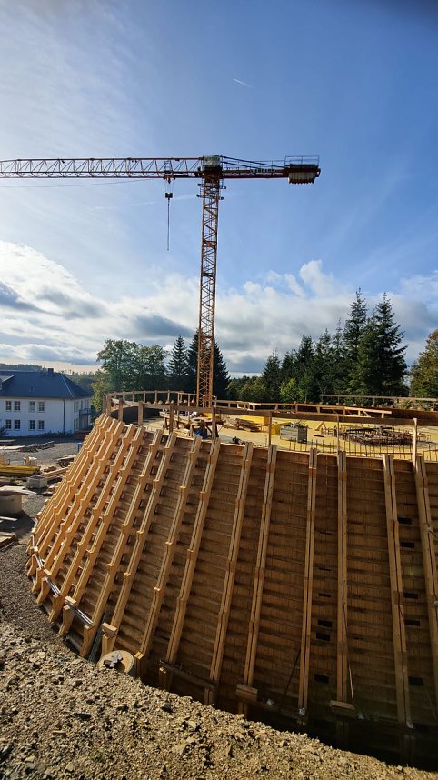In Rothes&uuml;tte und am Stausee Kelbra