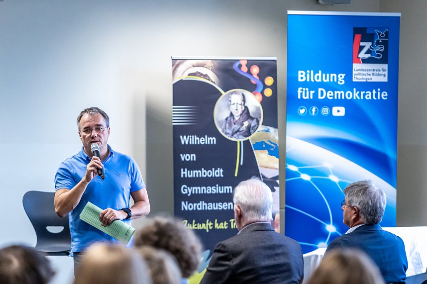 J&uuml;rgen May am Humboldt Gymnasium