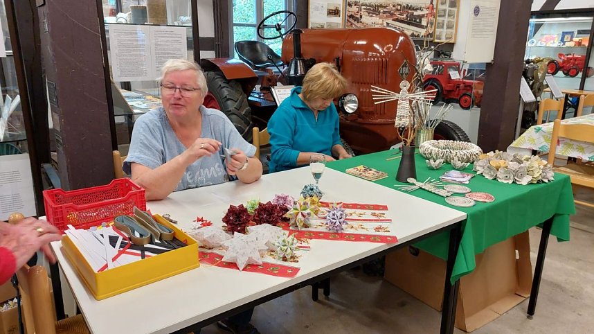 Im Tabakspeicher wird heute und morgen gesponnen, gefaltet oder gestrickt.