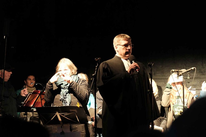 Martinsfeier und - Feuer in Nordhausen