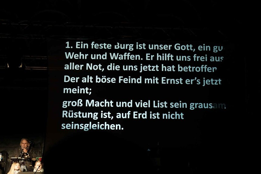 Martinsfeier und - Feuer in Nordhausen