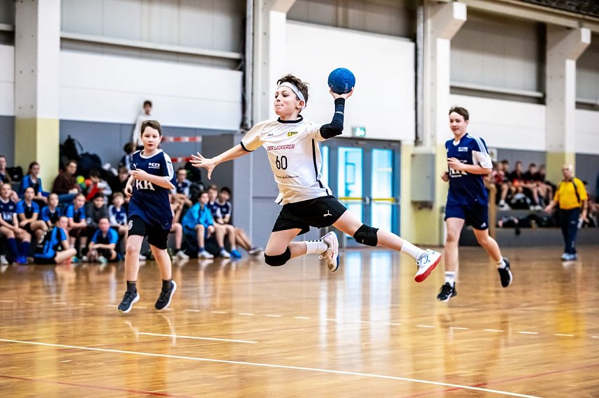 Handballfest in der Ballspielhalle