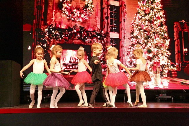 Getanzte Weihnachtsm&auml;rchen des Tanzstudio Radeva
