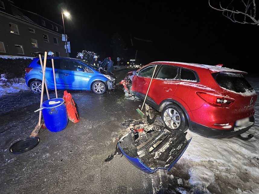 Gl&auml;tteunfall vor Wolkramshausen