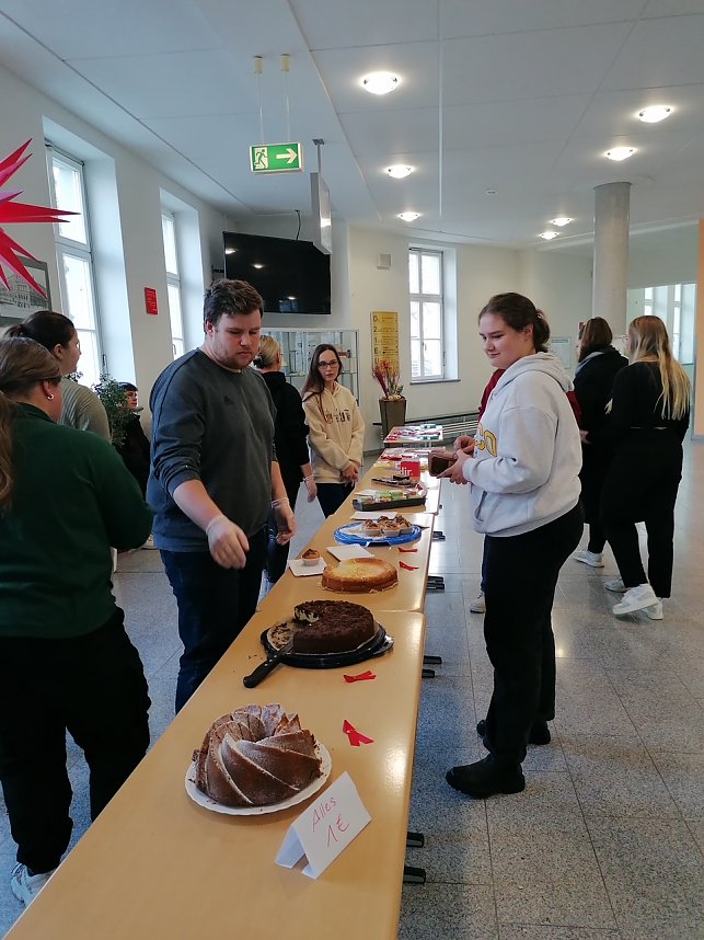 Buchlesung zum Thema AIDS und Spendenaktion