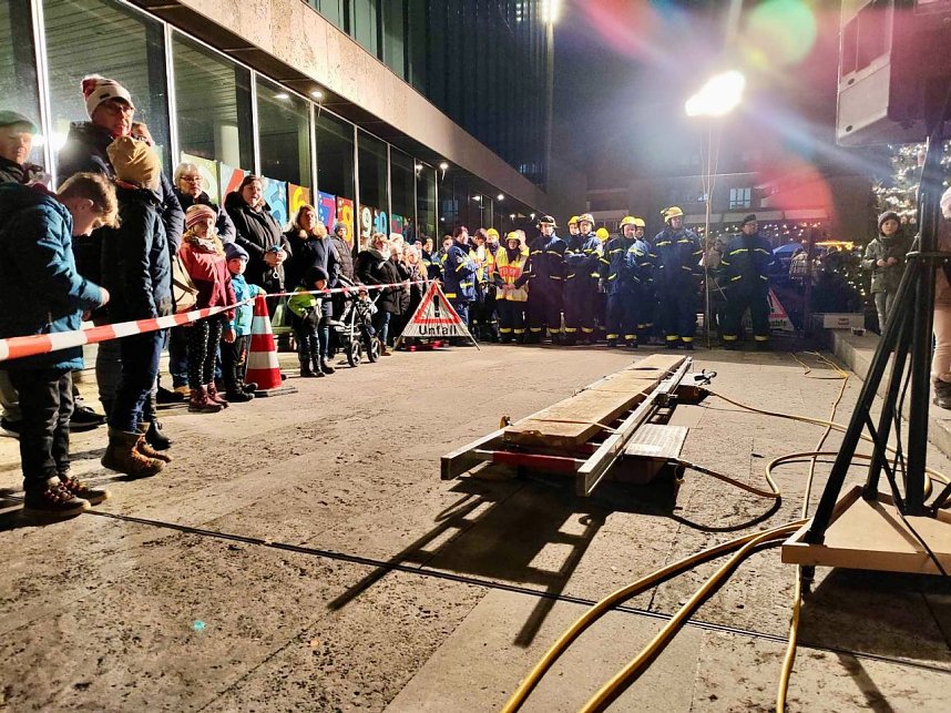 Das THW zum 16.T&uuml;rchen