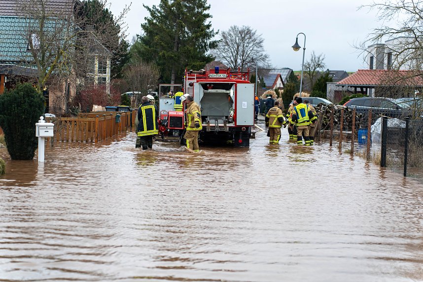 Hochwasserabwehr in Sundhausen