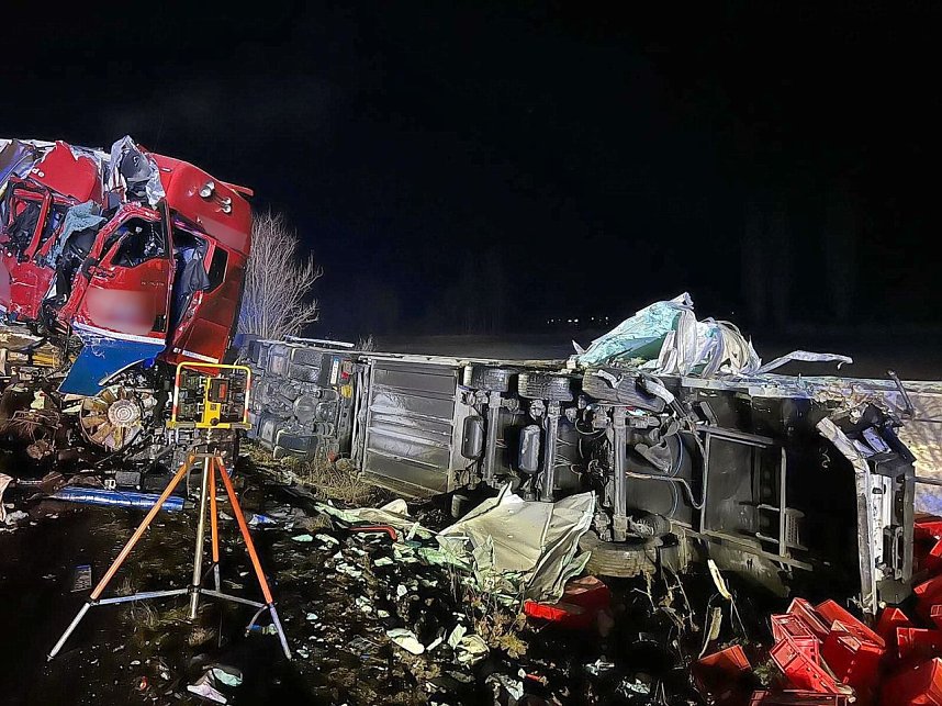 Schwerer Unfall auf der A38 bei Wallhausen