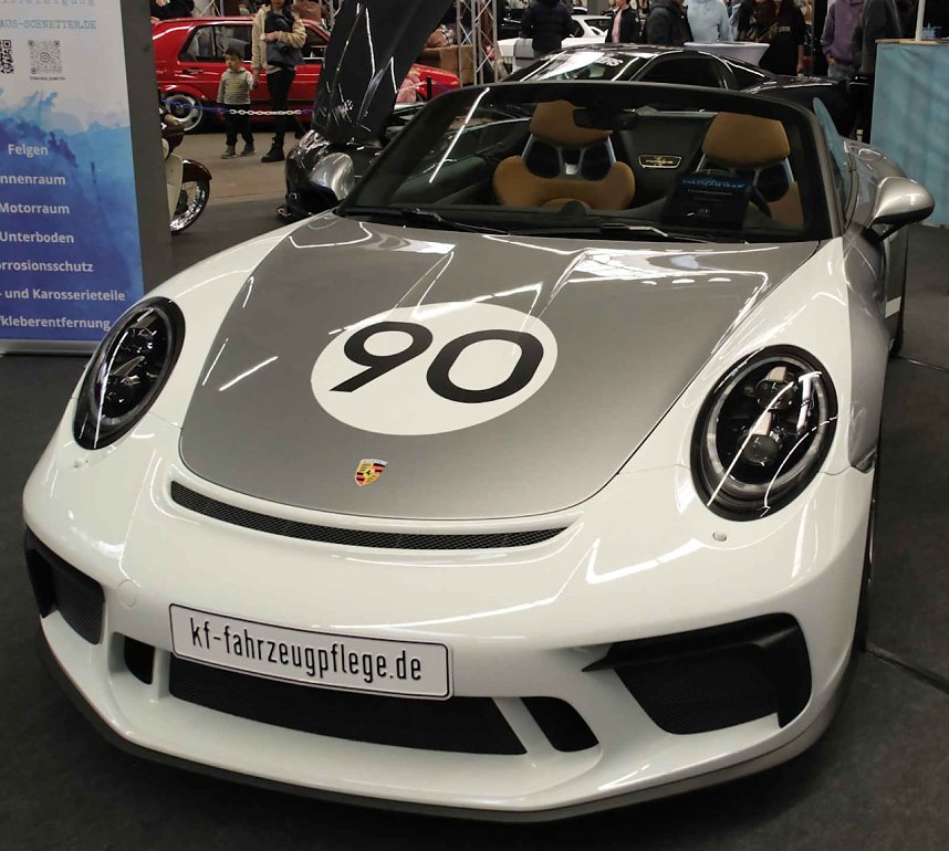 Peter Blei unterwegs auf der Automesse Erfurt