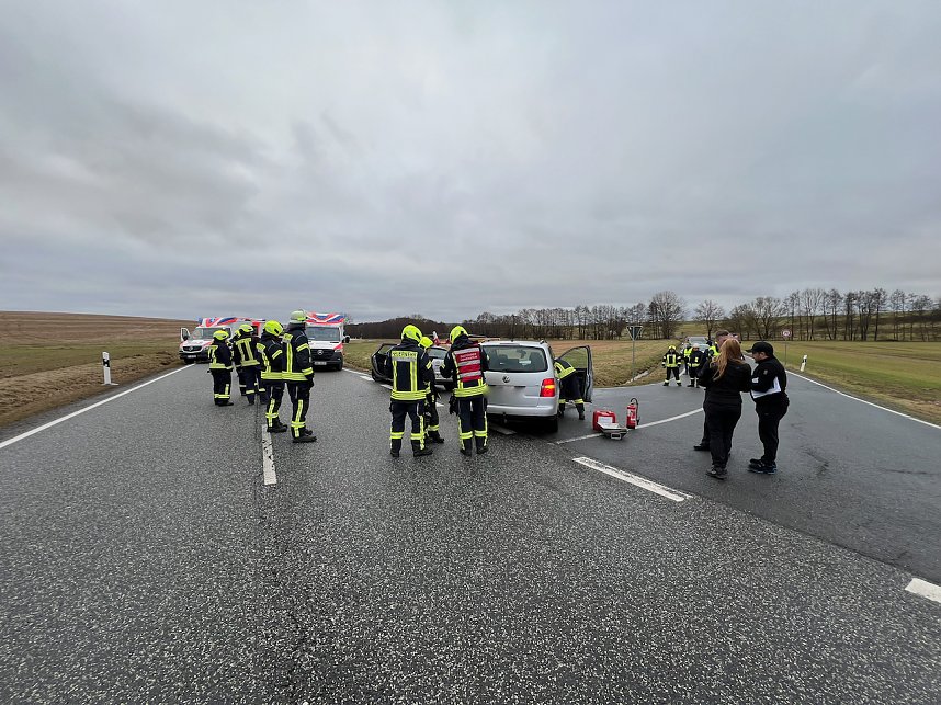 Unfall auf der B243