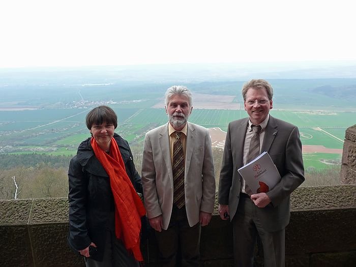 Henriette pickt am Kyffh&auml;user