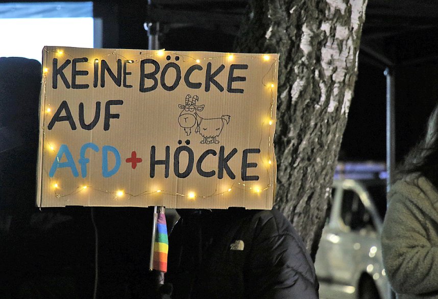 Gegenprotest zur AfD Veranstaltung in Sundhausen