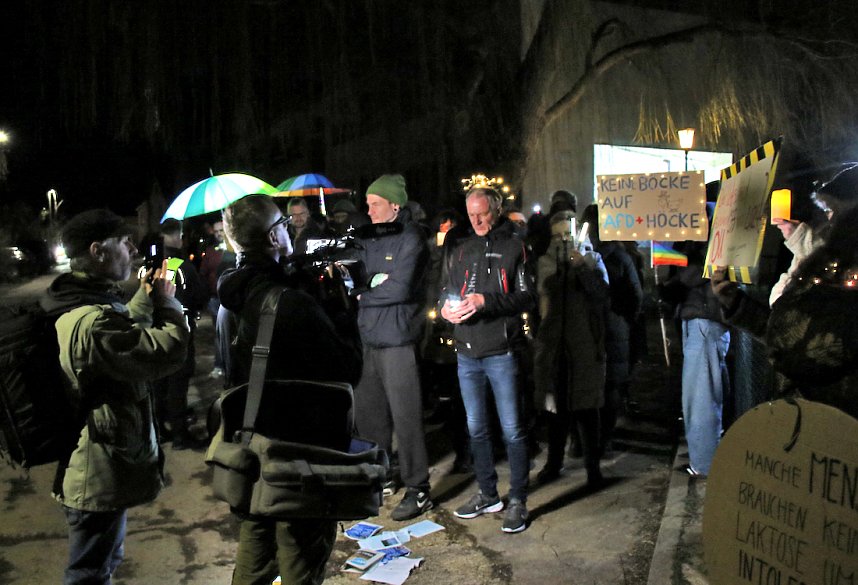 Gegenprotest zur AfD Veranstaltung in Sundhausen