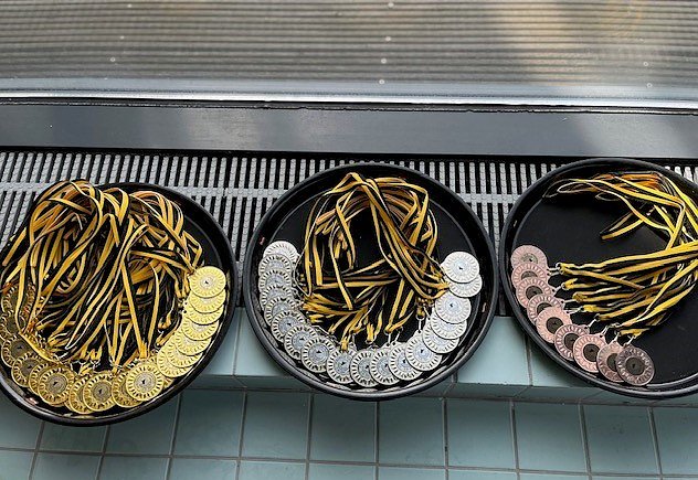 Schwimmfest mit Schwimmern aus acht St&auml;dten