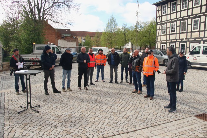 Bau&uuml;bergabe an der Wiedigsburg in Nordhausen